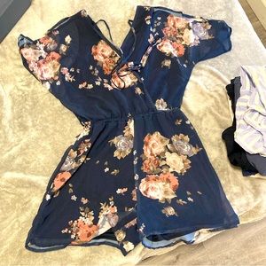 Rue21 floral Romper. Size S.